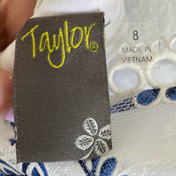 Women’s Just Taylor Sleeveless Blue Floral Lace Overlay Midi Dress Size 8 - Picture 8 of 9